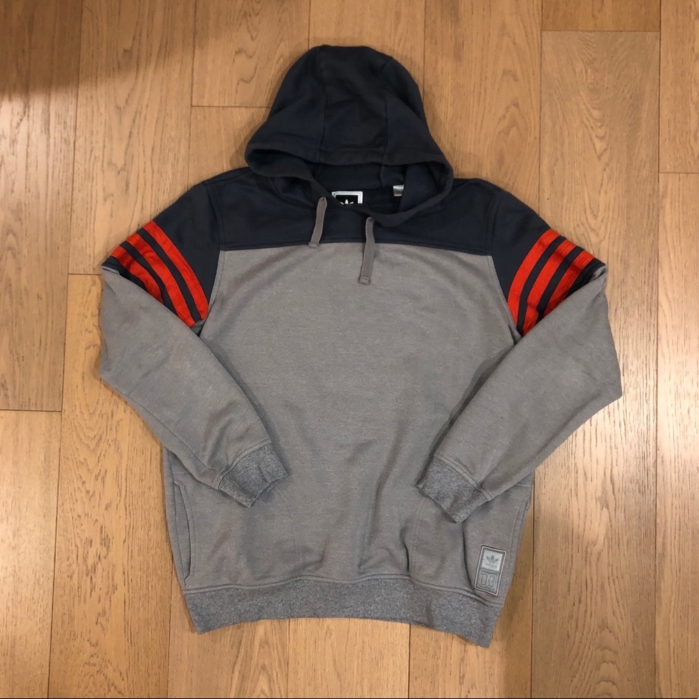 Adidas Sweatshirt